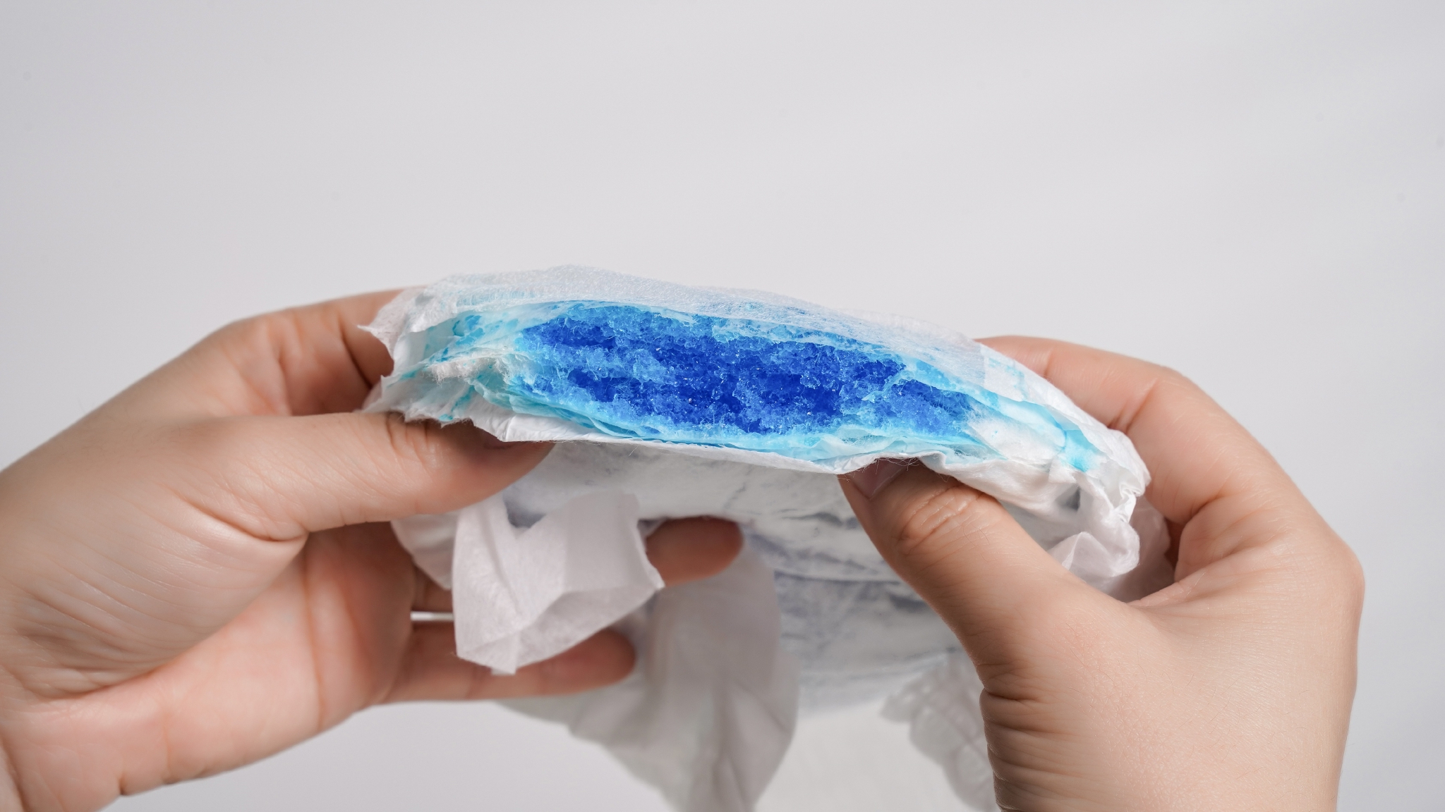 选择一款合适的成人纸尿裤至关重要康福瑞经典系列拉拉裤测评