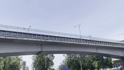 ▲城铁13号线（不含）