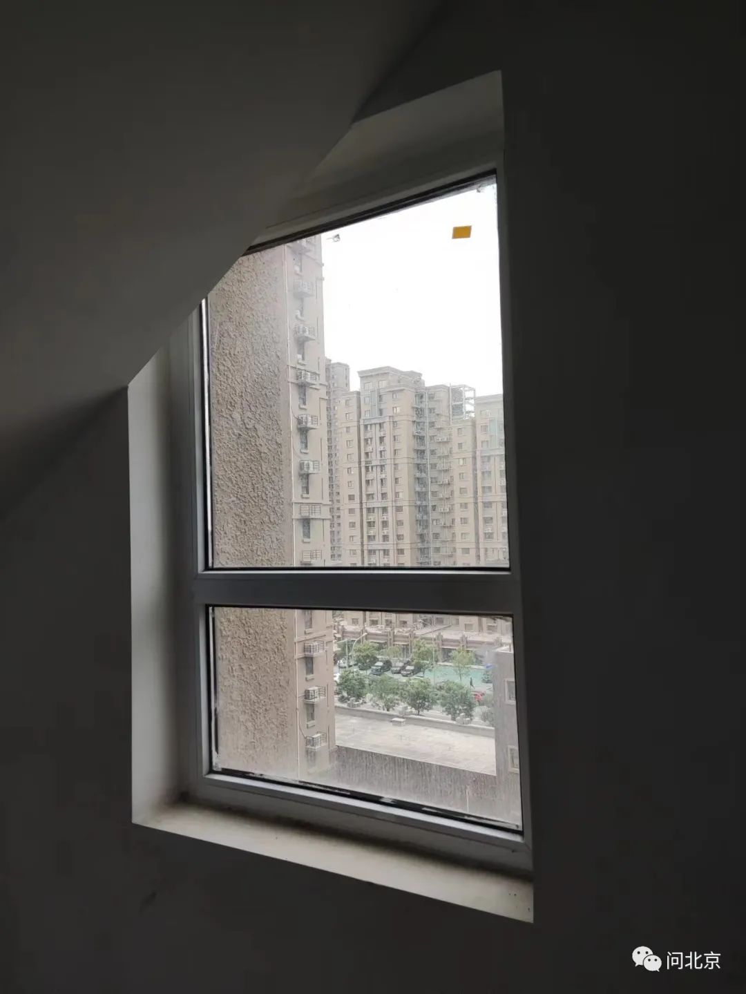 住宅楼楼道窗户无法开启/受访者供