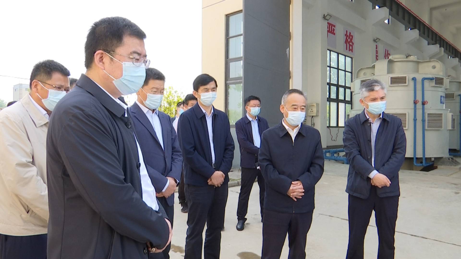 张岳峰前往郑蒲港新区检查防汛备汛工作走访结对共建村