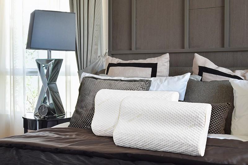 3万多一张康姿百德床垫让老人着了魔 到底有什