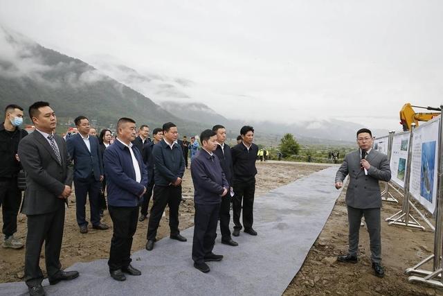 养鲟鱼产鱼子酱这个计划投资20亿元的项目在凉山冕宁正式开工