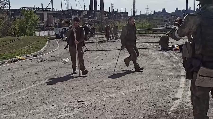 亚速钢铁厂内乌军撤离画面（俄国防部）