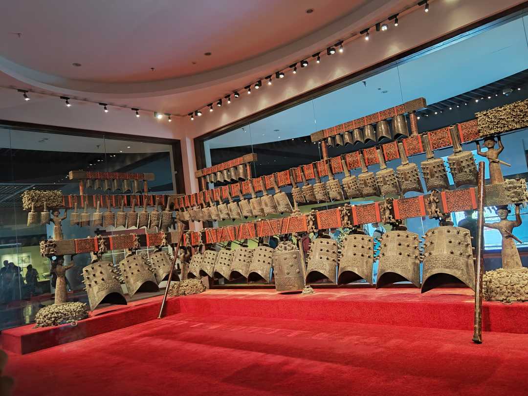 长江边亮起千里江山图武汉举办国际博物馆日城市活动