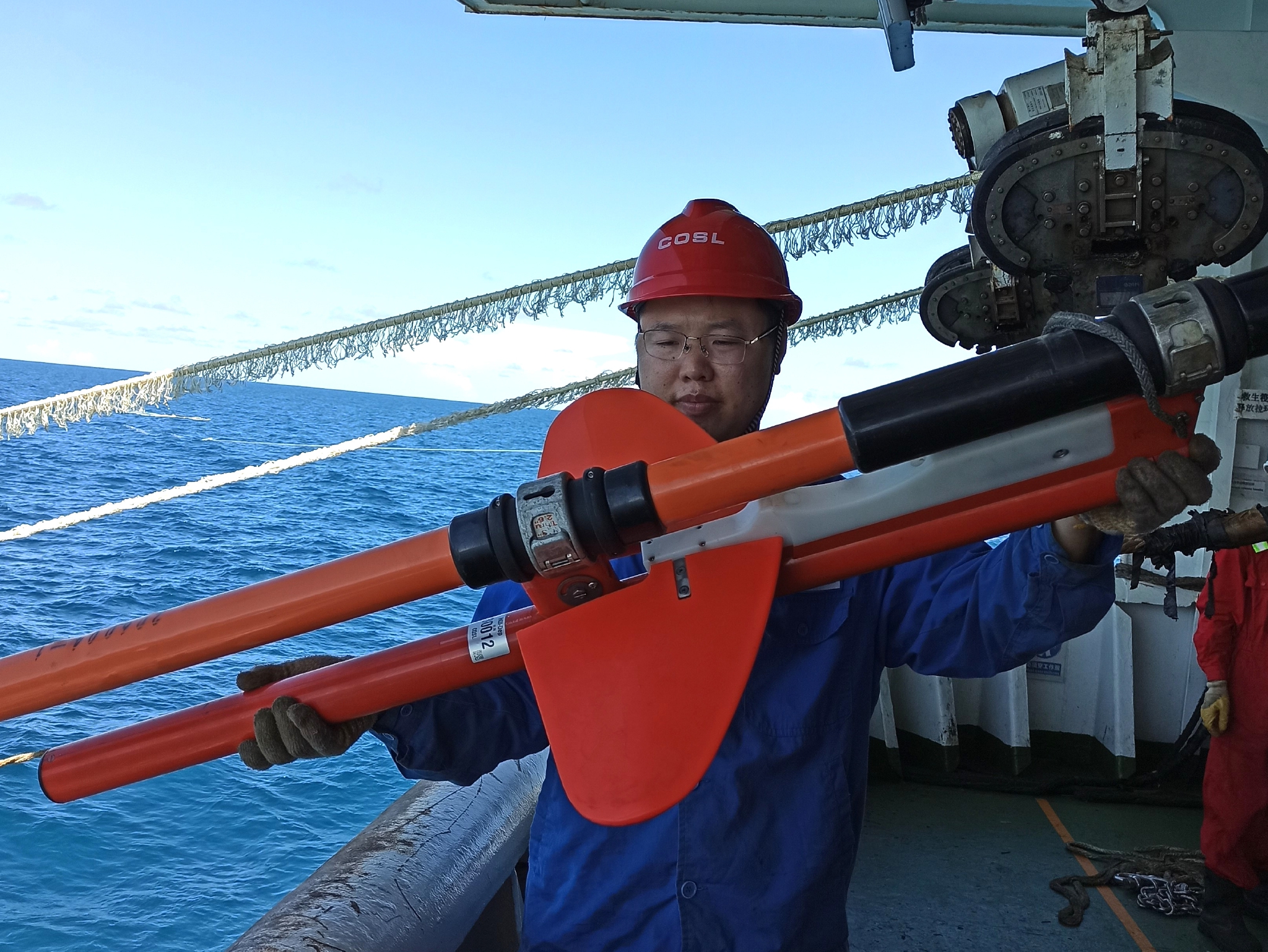 知识产权完全自主海燕罗经鸟在海洋石油720上列装使用并实现稳定作业