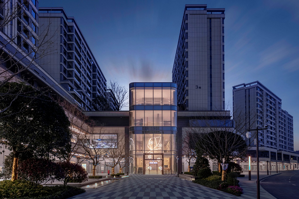 (贵阳龙湖揽境项目实景图)