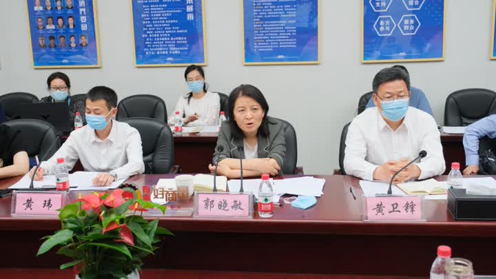 针对企业普遍对高新人才的迫切需求,郭晓敏书记表示, 今年,海门将坚持