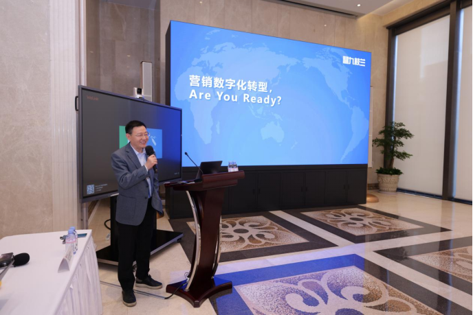 　　北京九枝兰信息技术有限公司CEO 熊长青