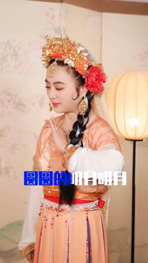 59岁李玲玉再扮西游记玉兔精眼神灵动让人着迷