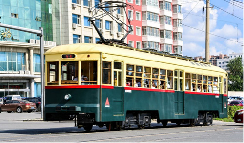 温情端午节长春三代人再现老电车情怀组图