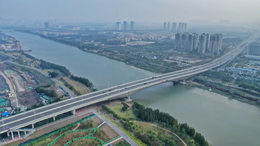 华阳大桥.霍伟权/摄