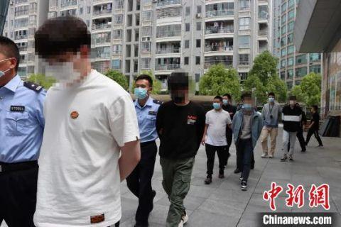 "跑分"洗钱犯罪团伙被抓获 屏南县公安局 供图