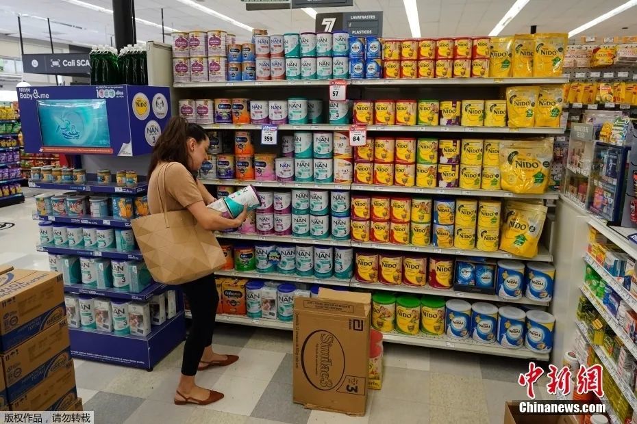 ����ʱ��5��24�գ���������Ӥ���䷽�̷۳�����ȱ����������һ��ĸ��ǰ��ī����ٻ��ɣ��ڵ��س��й���Ӥ���̷ۡ�