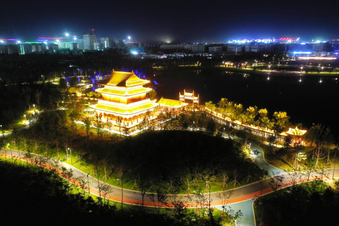 图说雄安瞰夜幕下雄安金湖公园流光溢彩