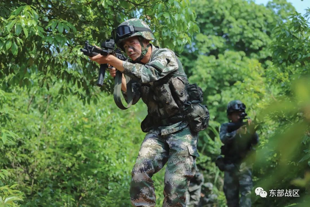 出击!阵地进攻战斗打响!_新浪军事_新浪网
