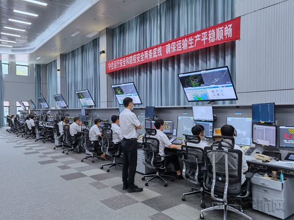 民航珠海进近管制中心全力保障ag600全状态新构型灭火机陆上首飞|ag