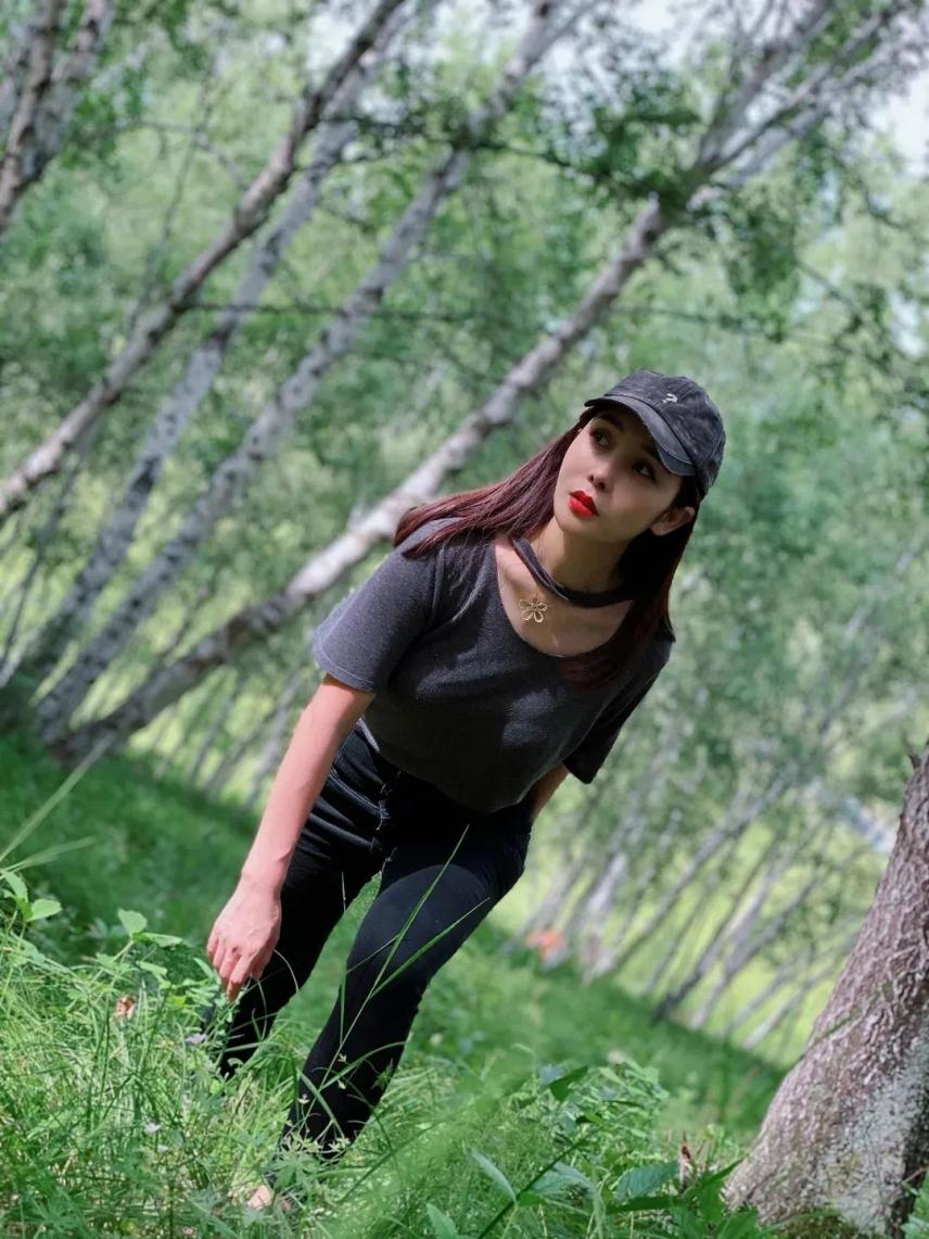 巾帼不让须眉贺冬冬立志打造像雅诗兰黛一样的百亿企业