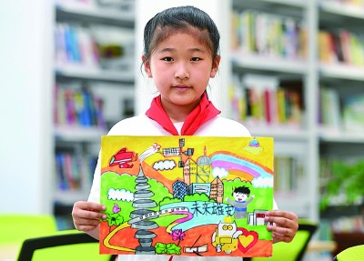     “六一”儿童节前夕，雄安悦容小学学生用画笔，描绘了对这座“未来之城”的憧憬。新华社发