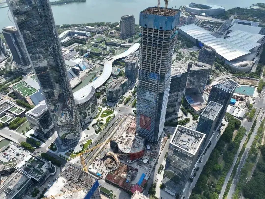 视频来源:苏州工业园区发布苏州环贸广场icc总建筑面积/约26万平方