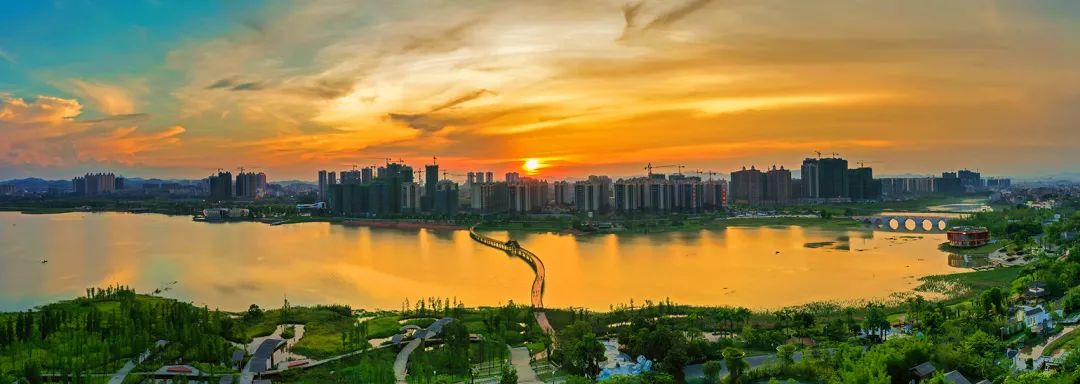 醉美苍海 冼卫雄 摄