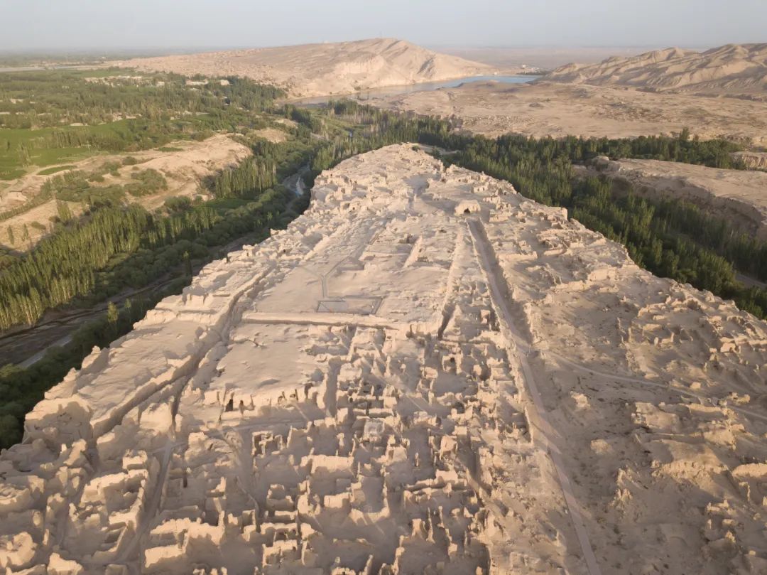 位于新疆吐鲁番的交河故城(5月19日无人机拍摄).