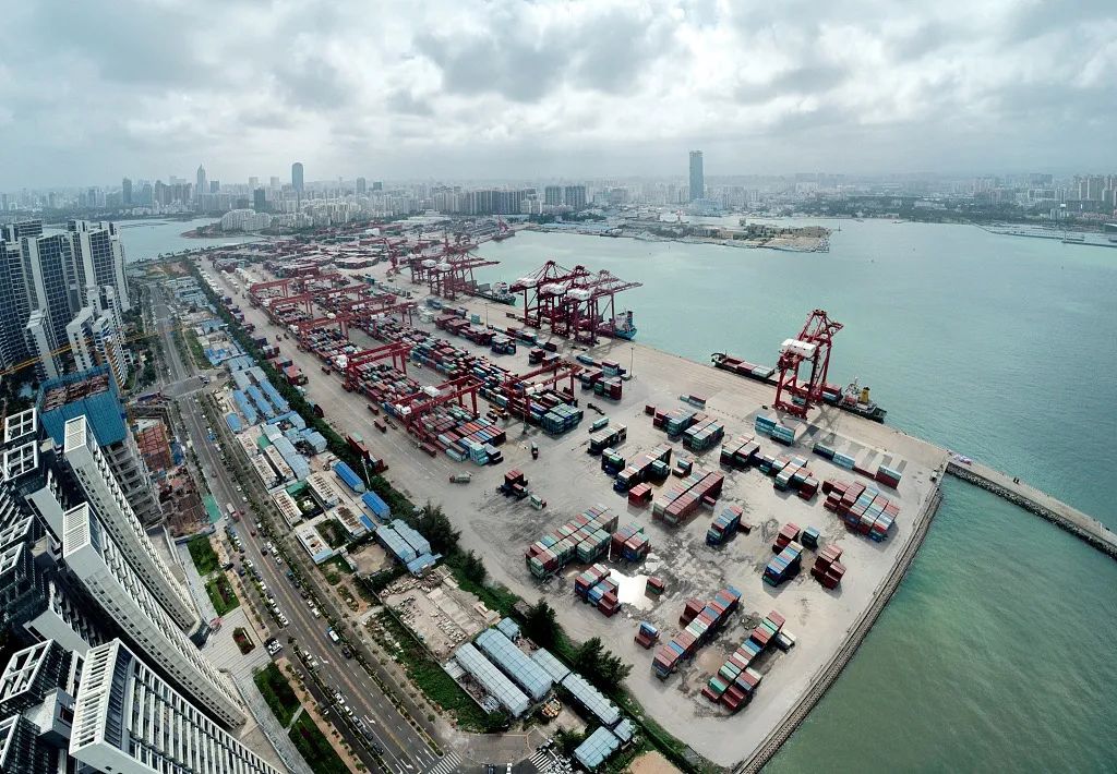 海口秀英港集装箱码头
