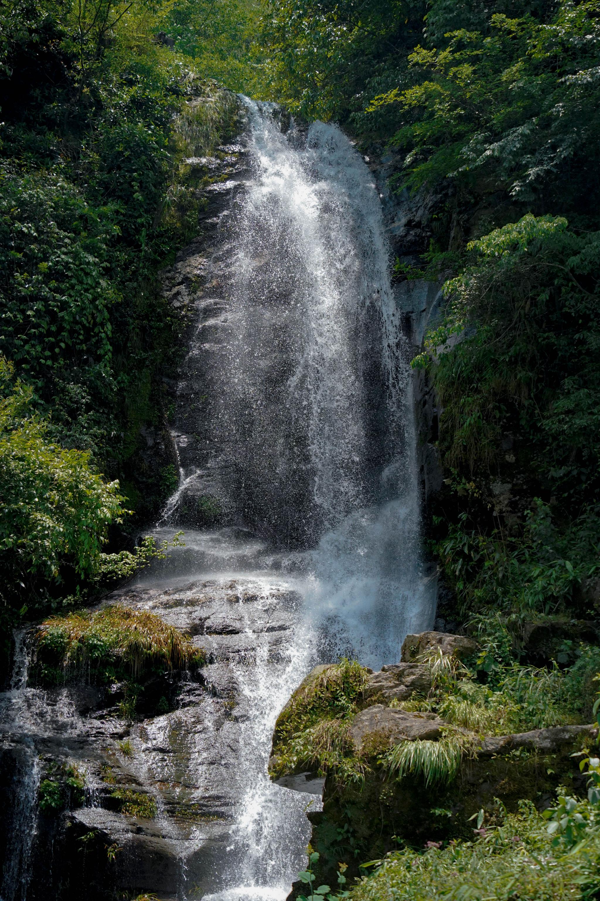 绍濂乡:飞瀑流泉 清凉一"夏"
