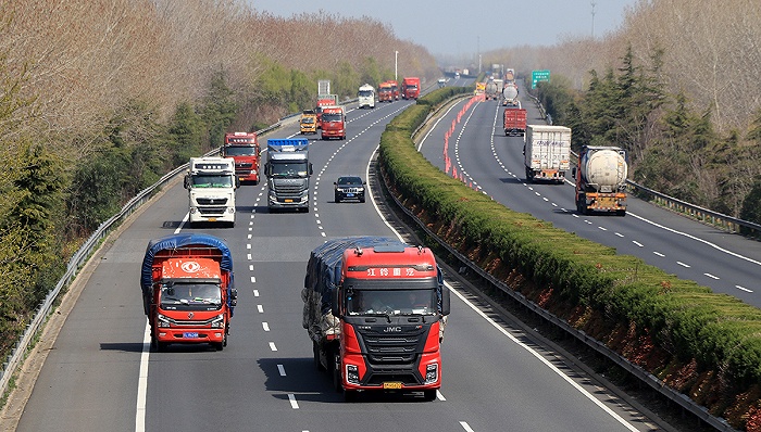 运费涨不过油价,公路货运行业受冲击|新能源_新浪财经_新浪网