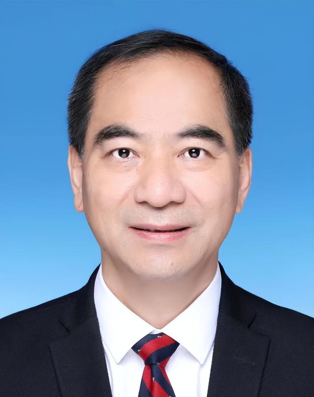 郝平同志任北京大学党委书记 龚旗煌同志任校长_新浪财经_新浪网
