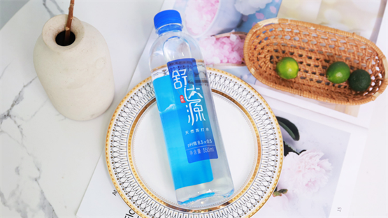 舒达源天然苏打水助你健康减脂更高效