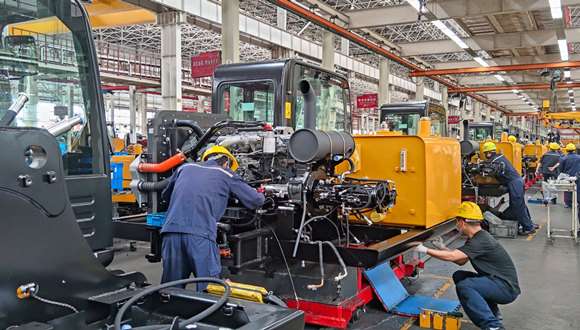 上海制造拧紧发条振华重工3m这些公司都在扩产赶进度