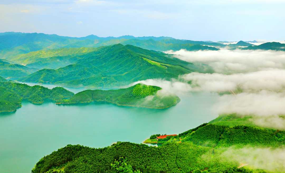 大美中国天蓝水清景色美