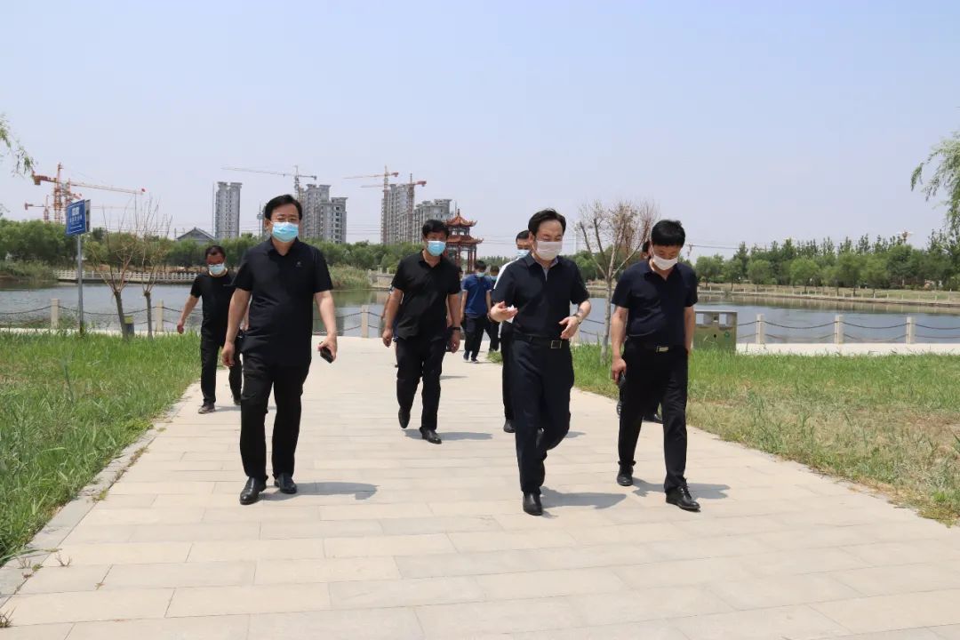 6月15日,南宫市委书记杨跃峰到东进街,城乡接合部,冀南烈士陵园,南便