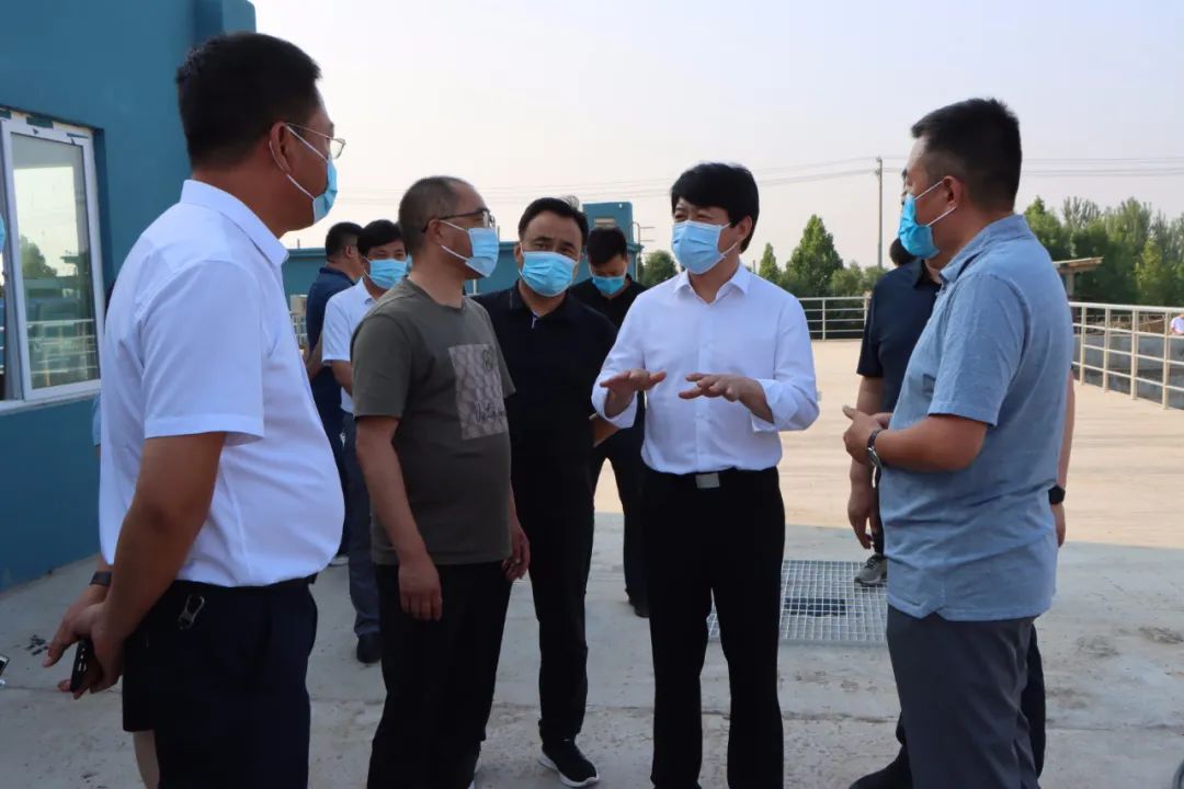 6月15日,隆尧县委书记王文玉到莲子镇新时代文明实践所督导文明城市