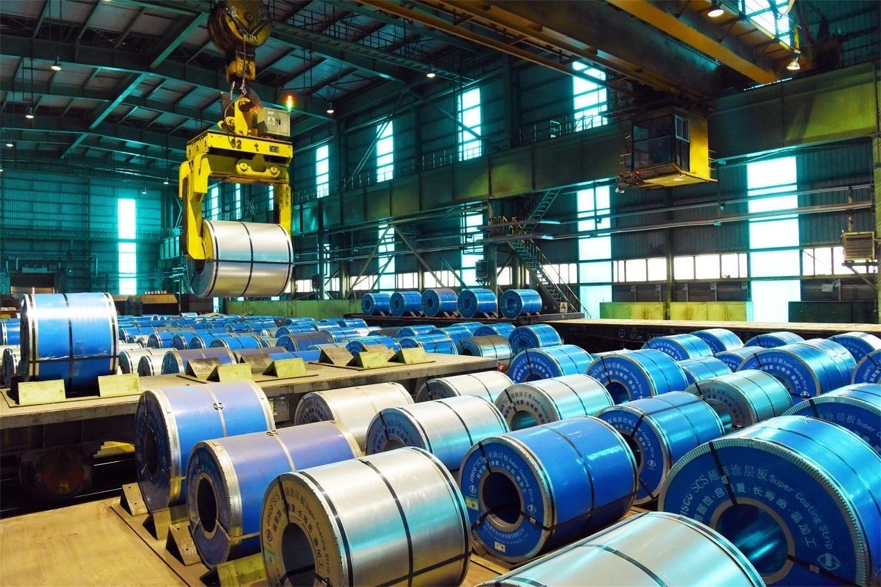宏兴股份公司碳钢薄板厂生产线(图片来源:酒钢集团)