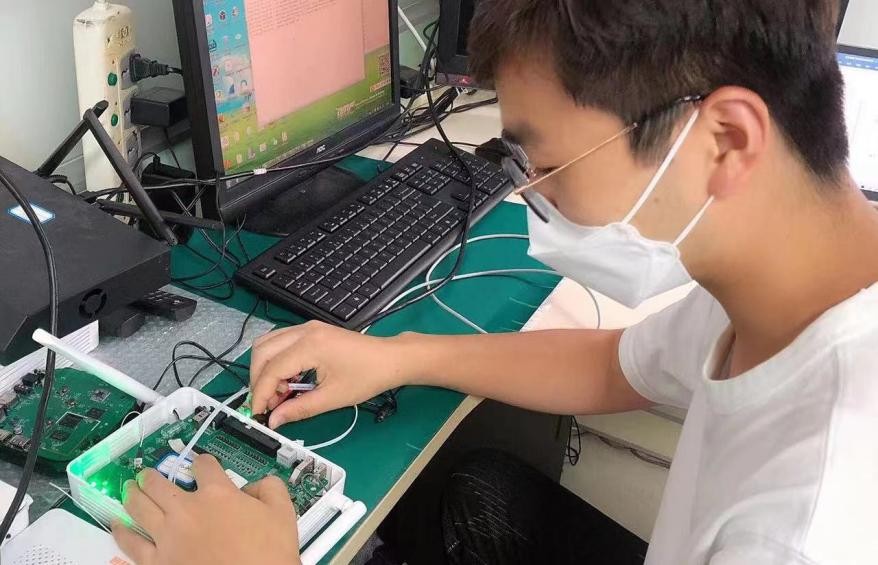 (深圳完美研发场景一角)