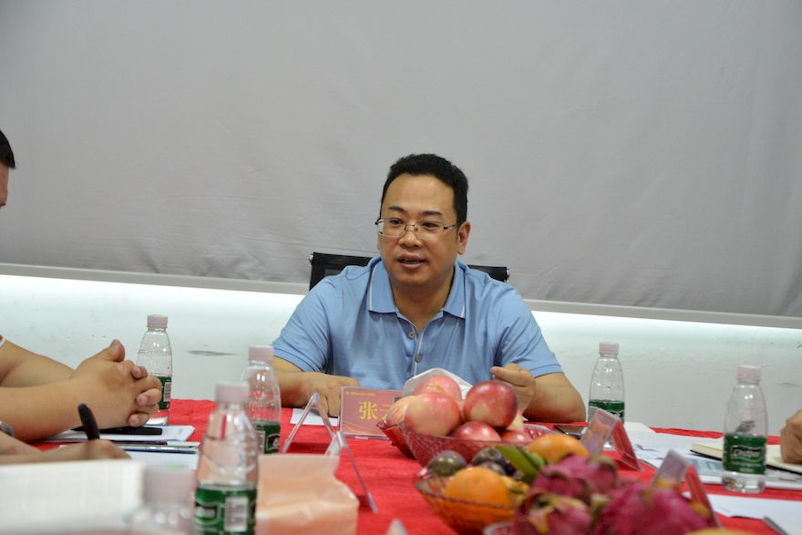 通许县县委书记一行到贝诺特参观调研