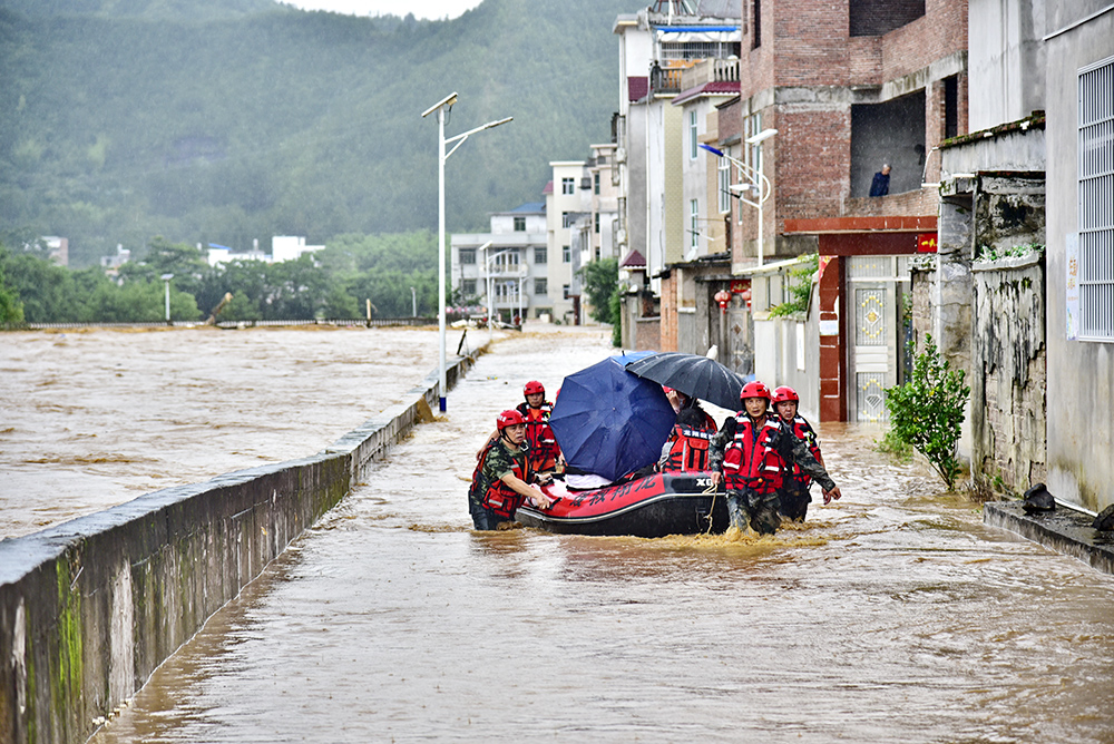 图集南方接连暴雨多地发生洪涝灾害