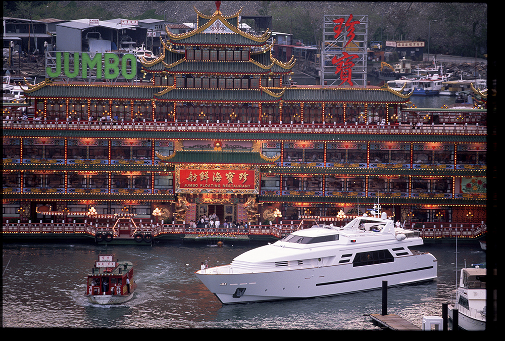 【图集】珍宝海鲜舫沉没南海,镜头记忆中的“海上龙宫”|香港_新浪财经_新浪网
