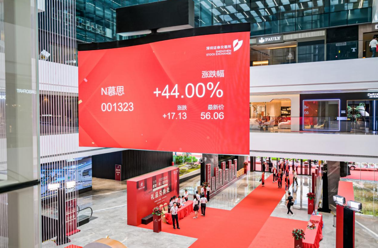 慕思股份一年烧掉16亿销售费用 找公关公司“