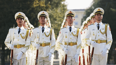 有一种帅,来自海军仪仗队_新浪财经_新浪网