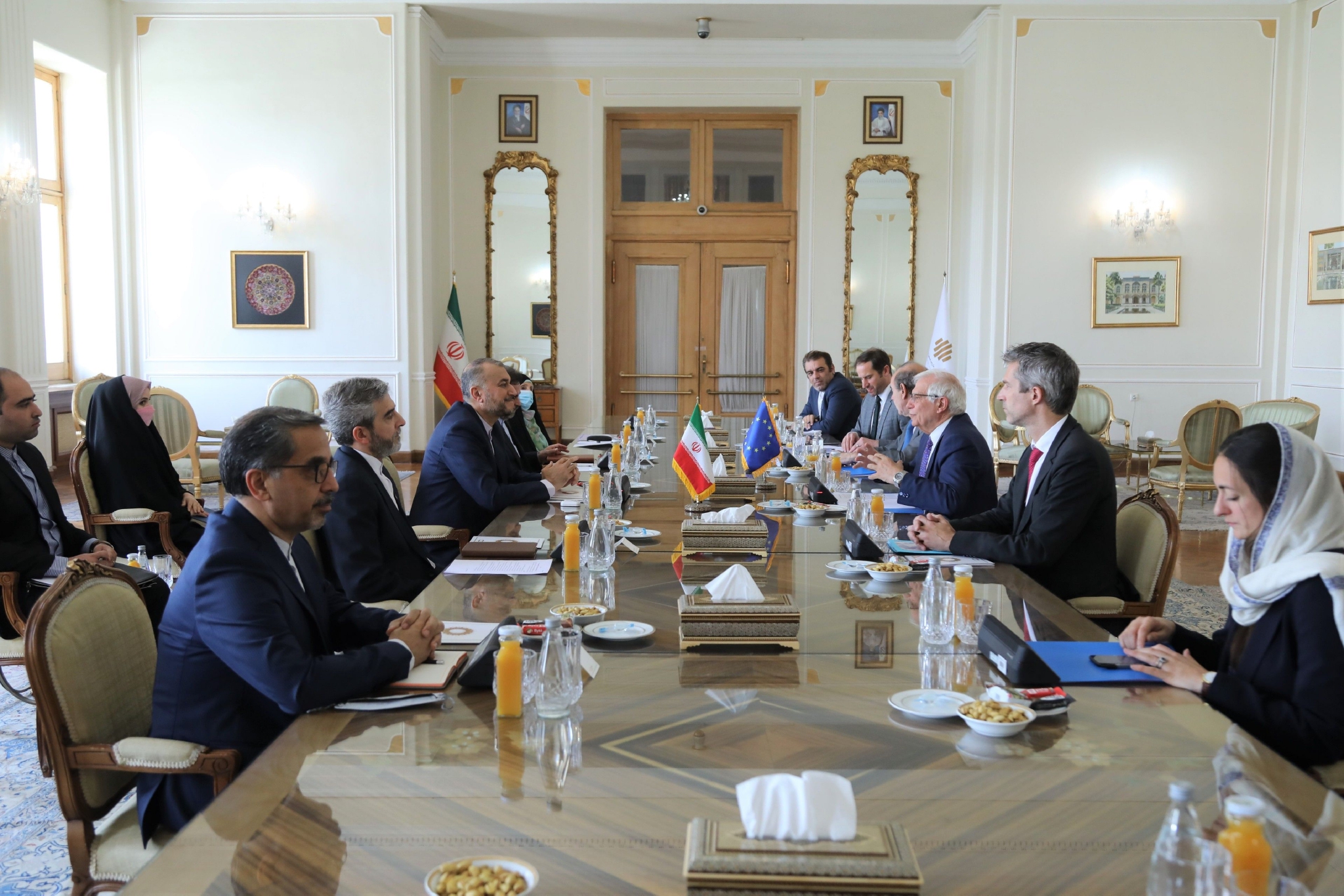 伊核谈判将重启伊朗最新表态不会与美直接谈判