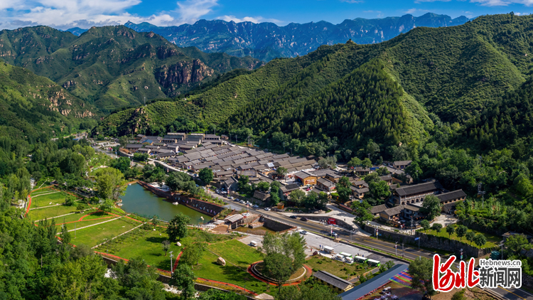 河北阜平黄土成金山水间唱响休闲农业交响曲