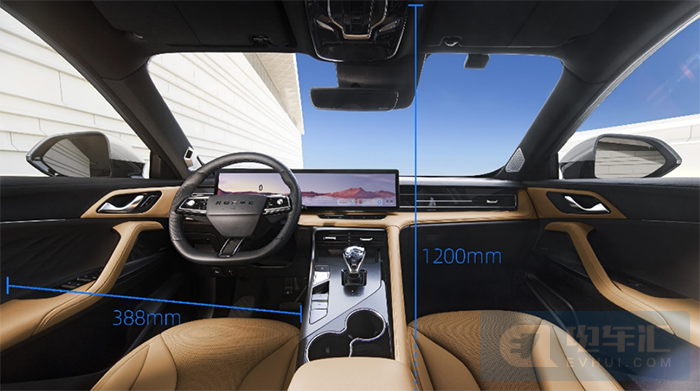 全新第三代荣威RX5/超混eRX5为用户带来更加舒展的驾乘体验