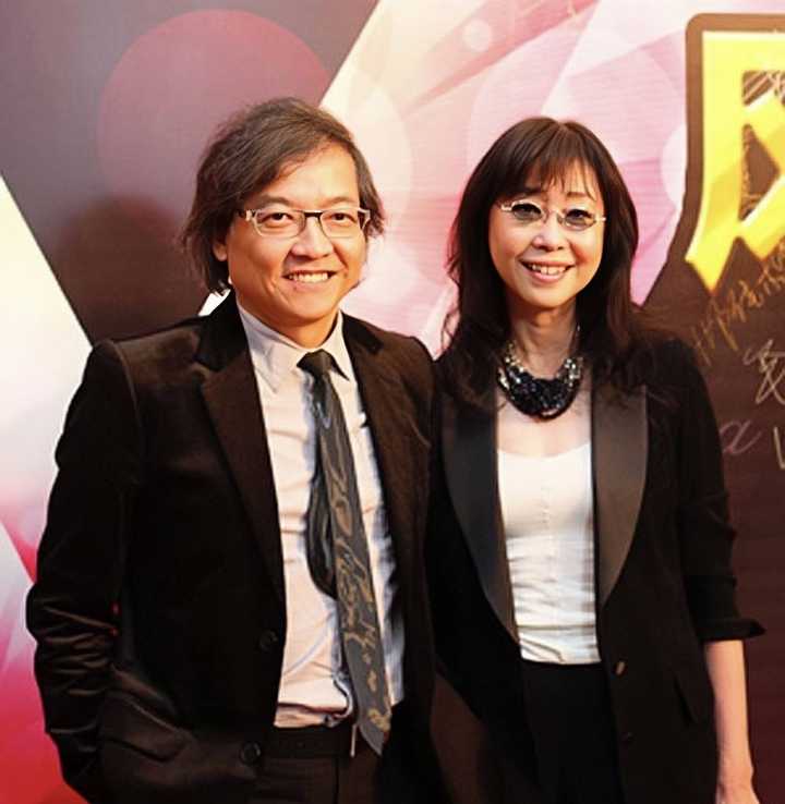 罗启锐与妻子张婉婷是香港影坛著名的"夫妻档",二人共同创作了多部