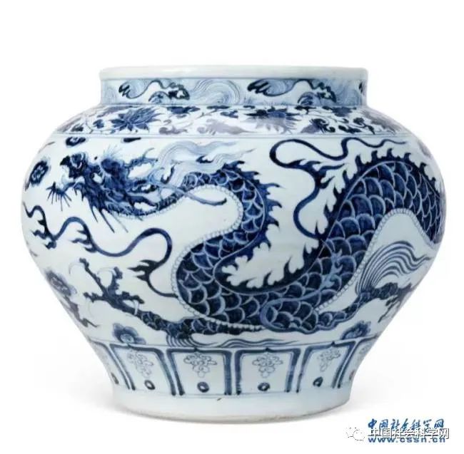 "明永乐青花留白暗刻龙纹海浪大盘"首次亮相|永乐|博物馆|青花瓷_新浪