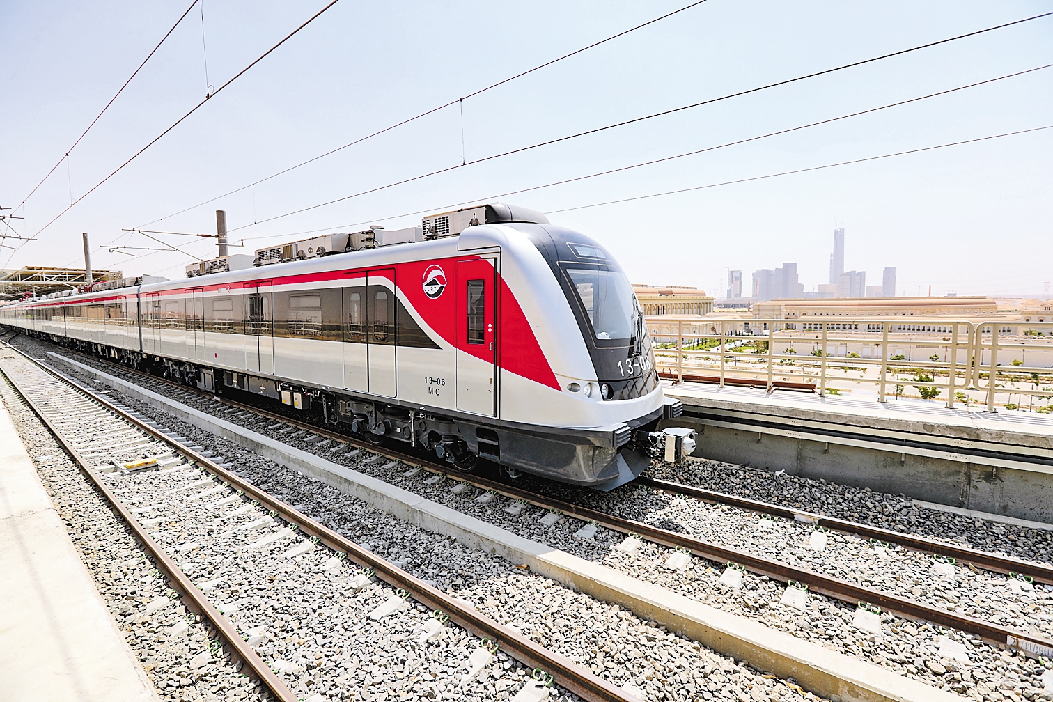 这是埃及第一条电气化铁路