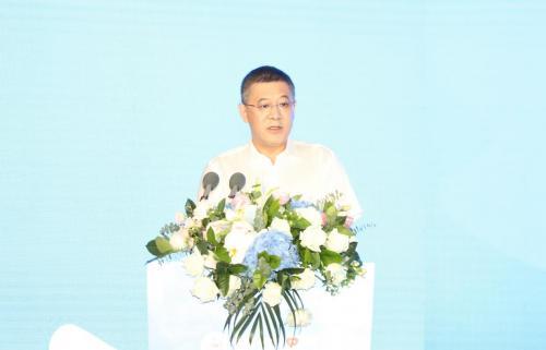 　　(泰山保险副总经理 郑晓坤致辞)