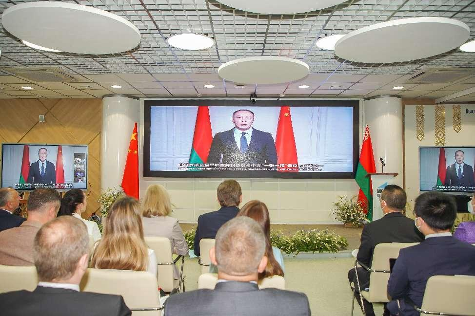 　　白俄罗斯第一副总理斯诺普科夫致辞