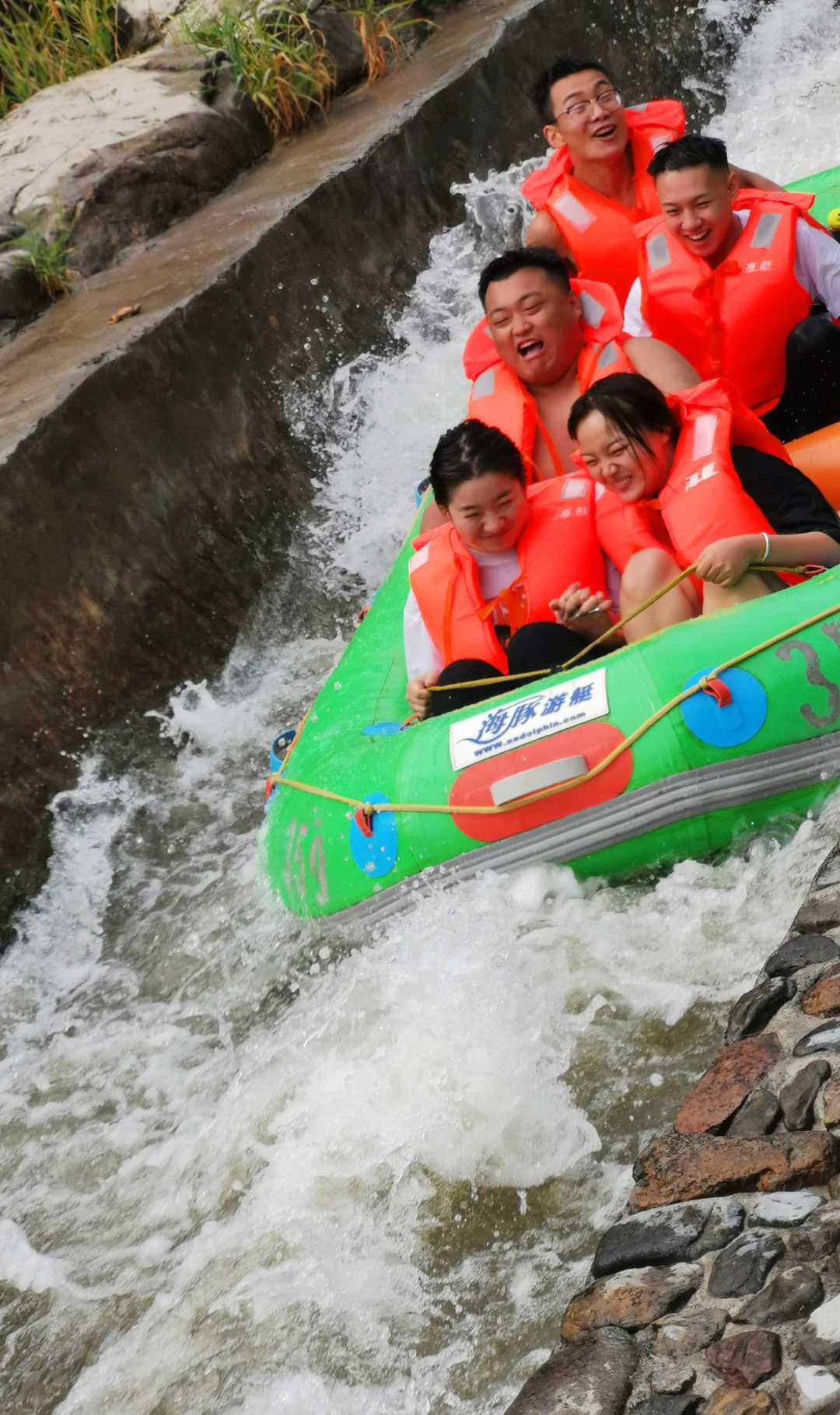 水上漂流 惊险刺激|红河哈尼族彝族自治州_新浪财经_新浪网